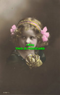 R604222 A Little Girl With A Ribbon In Her Hair And A Rose At The Dress. Rotary - Welt