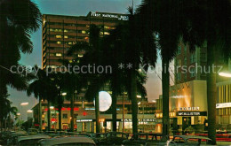 73333523 Miami_Florida Night Scene Along Famour Downtown Biscayne Boulevard - Altri & Non Classificati