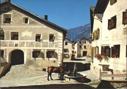 12020035 Guarda Inn Dorfplatz Pferd Brunnen Guarda - Sonstige & Ohne Zuordnung