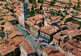 73594758 Assisi Umbria Veduta Aerea Piazza Del Comune Con La Torre Civica E Il T - Andere & Zonder Classificatie