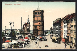 AK Düsseldorf, Burgplatz Mit Geschäften, Turm Und Strassenbahn  - Strassenbahnen