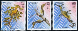 Somalia 2001 Marine Life 3v, Mint NH, Nature - Fish - Fishes