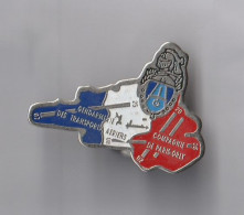 PIN'S THEME POLICE GENDARMERIE DES TRANSPORTS AERIENS COMPAGNIE DE PARIS ORLY - Policia