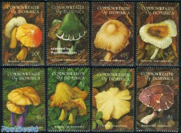 Dominica 1994 Mushrooms 8v, Mint NH, Nature - Mushrooms - Champignons