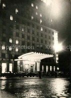 73589255 Warszawa Grand Hotel W Nocy Nachtaufnahme Warszawa - Polen