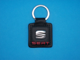 Porte-clé Métal & Cuir - Seat - Automobile Voiture Concessionnaire Garage - Key-rings