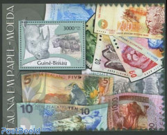 Guinea Bissau 2012 Animals On Banknotes S/s, Mint NH, Nature - Various - Animals (others & Mixed) - Rhinoceros - Money.. - Monedas