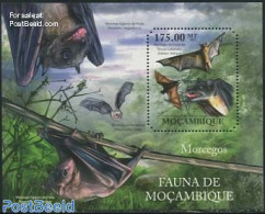 Mozambique 2011 Bats S/s, Mint NH, Nature - Animals (others & Mixed) - Bats - Mozambique