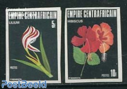 Central Africa 1977 Flowers 2v, Imperforated, Mint NH, Nature - Flowers & Plants - Centraal-Afrikaanse Republiek