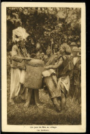 Cameroun Français Missions Des Prètres Du Sacré Coeur Un Jour De Fête Au Village Les Tambours - Camerun