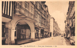 17 LA ROCHELLE RUE DES MERCIERS 302 LL - La Rochelle