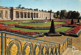 78 VERSAILLES LE GRAND TRIANON ET LES JARDINS - Versailles (Castillo)