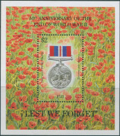 Fiji 1995 SG911 War Medal MS MNH - Fiji (1970-...)