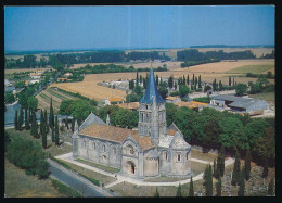 CPSM / CPM 10.5 X 15 Charente Maritime AULNAY-DE-SAINTONGE Eglise Romane De Sainte-Pierre De La Tour (XII° Siècle) - Aulnay