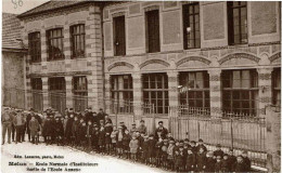 MELUN  -  Ecole Normale D'Instituteurs - Sortie De L'Ecole Annexe - Schulen