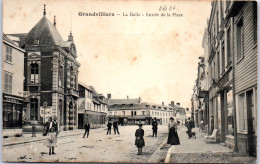 60 GRANDVILLIERS - La Halle - Entree De La Place  - Sonstige & Ohne Zuordnung