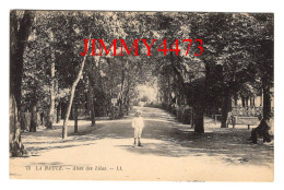 CPA - LA BAULE - Allée Des Lilas - N° 70 - L L - Edit. Lévy Fils Et Cie Paris - La Baule-Escoublac