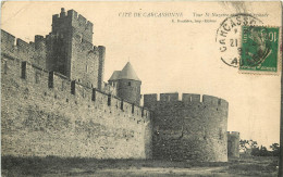 11  CARCASSONNE  TOUR SAINT NAZAIRE - Carcassonne