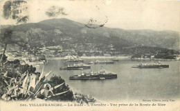  06  VILLEFRANCHE  La Rade  L'Escadre  Vue Prise De La Route De Nice - Villefranche-sur-Mer