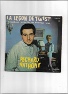 Disque 45 Tours Richard Anthony 4 Titres La Leçon De Twist - Le Vagabond - Ne T'en Fais Pas,mon Vieux -ya Ya - 45 T - Maxi-Single