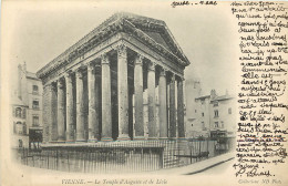  38  VIENNE  Le Temple D'Auguste Et De Livie - Vienne