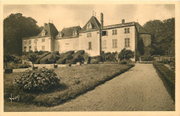  71  PRISSE  Façade Du Château De Montceau - Altri & Non Classificati