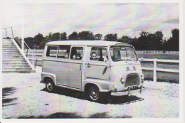 RENAULT ESTAFETTE MICROCAR TRANSPORT - CARTE POSTALE 10X15 CM NEUF - Voitures De Tourisme