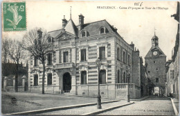 45 BEAUGENCY - Caisse D'epargne Et Tour De L'horloge. - Beaugency