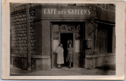 78 POISSY - CARTE PHOTO - Cafe Des Sablons  Famille MARECHAL  - Poissy
