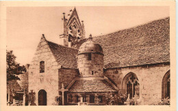  22   TREGASTEL  L'EGLISE ET L'OSSUAIRE - Trégastel