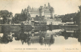  60   CHATEAU DE  PIERREFONDS   VUE PRISE DU LAC - Pierrefonds