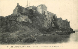  06  ILE SAINTE MARGUERITE  LE FORT  LES ROCHERS SAUT DE BAZAINE - Cannes