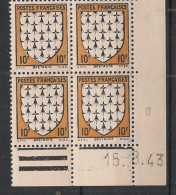 FRANCE - 1943 - N°YT. 573 - Blason De Bretagne - Bloc De 4 Coin Daté - Neuf Luxe ** / MNH / Postfrisch - 1940-1949