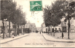 51 EPERNAY - La Place Victor Hugo Rue Saint Laurent. - Epernay