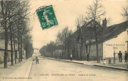  21  CHATILLONSURSEINE  Avenue De La Gare - Chatillon Sur Seine
