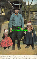 R606034 Man And Two Girls. National Costumes. Serie 429. 9. Marken II. 1905. Dr. - Mondo