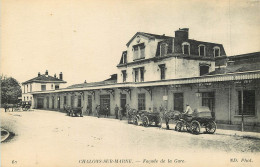  51  CHALONS SUR MARNE    Facade De La Gare  - Châlons-sur-Marne