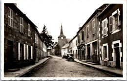 23 LA COURTINE - L'eglise. - La Courtine