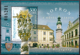 2010, Hungary, City Of Sopron, Architecture, Religion, Sculptures, Stamp Day, Souvenir Sheet, MNH(**), HU BL332 - Nuovi