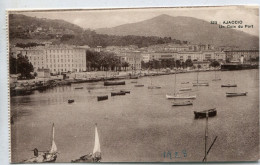 2A-CORSE  -AJACCIO -  Un Coin Du Port - Ajaccio