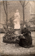 92 COLOMBES - CARTE PHOTO - Ecole Jeanne D'arc - Une Enseignante  - Colombes