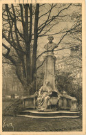 59 - LILLE -  MONUMENT DE DESROUSSEAUX - LE PETIT QUINQUIN - Lille