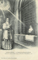  71 - PARAY LE MONIAL -  LA BIENHEUREUSE MARGUERITE MARIE RECEVANT LA SAINTE COMMUNION - Paray Le Monial