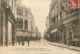 42 - ROANNE - RUE DE LA SOUS PREFECTURE ET NOUVEAU CARREFOUR PRIS DE LA ROUTE DE LYON - Roanne