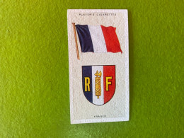 Player's Cigarettes Card National Flags And Arms - France - Sonstige & Ohne Zuordnung