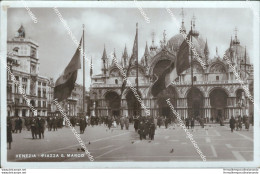 Bt362 Cartolina Venezia Citta'   Piazza S.marco 1933  Veneto - Venezia