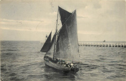 BATEAUX DE PECHE - Fishing Boats