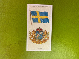 Player's Cigarettes Card National Flags And Arms - Sweden - Other & Unclassified