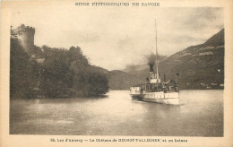  74 - LAC D'ANNECY - LE CHATEAU DE DUINGT TALLOIRES ET UN BATEAU - Annecy