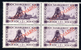 3045. 1927 1 FR. DIENSTMARKE MNH BLOCK OF 4 - Oficiales